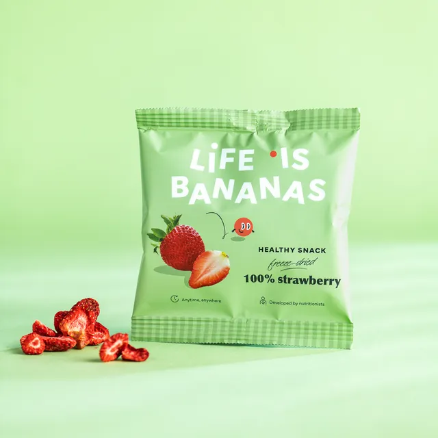 life-is-bananas-erdbeere-snack-10-g-gefriergetrocknete-frucht image 1